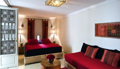 Habitación junior con 1 cama doble o 2 individuales