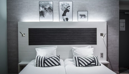 Habitación con 2 camas individuales