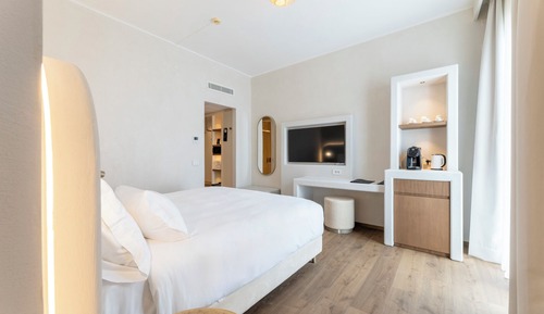 Habitación Deluxe, vistas parciales al lago