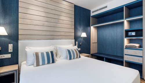 Apartamento familiar, 1 cama de matrimonio grande con sofá cama, cocina básica