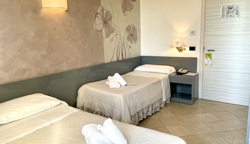 Habitación estándar con 2 camas individuales