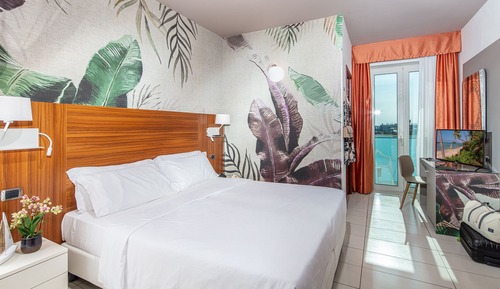 Habitación Confort doble, balcón