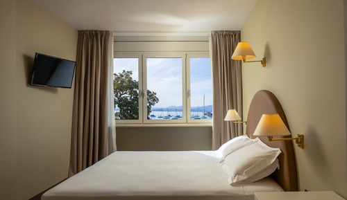 Habitación doble, vistas al lago