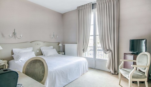 Habitación superior, 1 cama de matrimonio grande, no fumadores, vistas a la ciudad