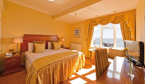 Habitación con 1 cama doble o 2 individuales, vistas al mar