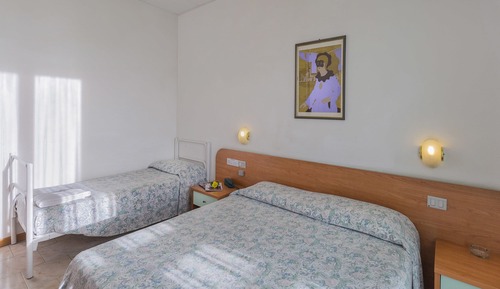 Habitación triple estándar