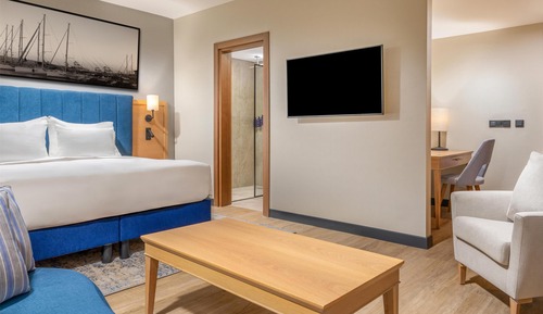 Habitación familiar, balcón