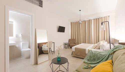 Habitación cuádruple estándar