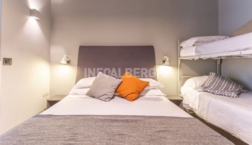 Habitación triple Deluxe, vistas al jardín