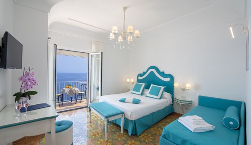 Habitación triple estándar, terraza, vistas al mar