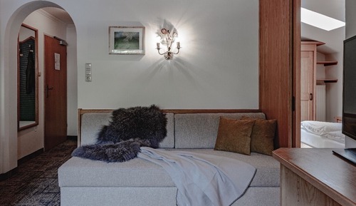 Apartamento familiar, cocina básica, vistas a la montaña (Linde)