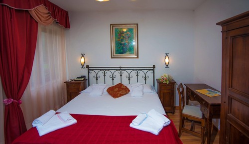 Habitación doble, vistas a la montaña (Levante)