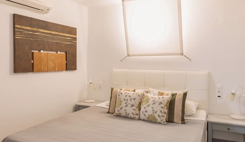 One Bedroom Apartment - Semi Basement