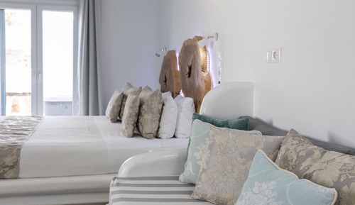 Superior Suite with Outdoor Hot Tub and Partial Sea View