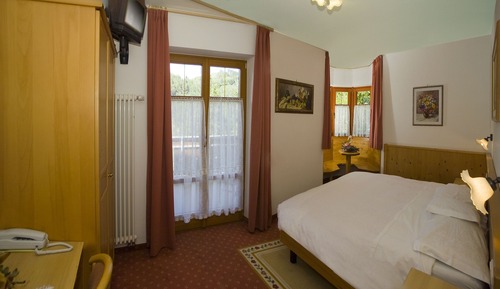 Habitación individual, balcón, vistas a la montaña
