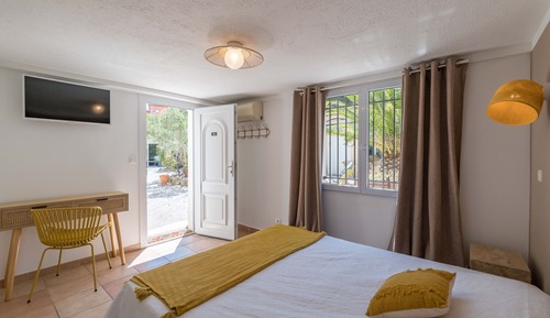 Habitación doble, vistas al jardín