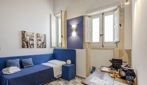 Suite clásica, balcón (2 People)