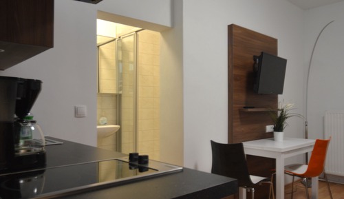 Estudio, 1 cama doble, patio, en la zona del jardín (French Bed, Cleaning fee of 20 EUR)