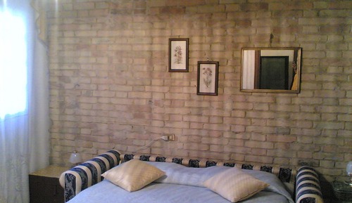 Habitación Confort con 1 cama doble o 2 individuales