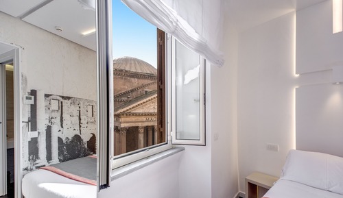 Habitación cuádruple (Pantheon view)