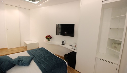 Habitación Elite con 1 cama doble o 2 individuales, vistas a la ciudad, en edificio anexo