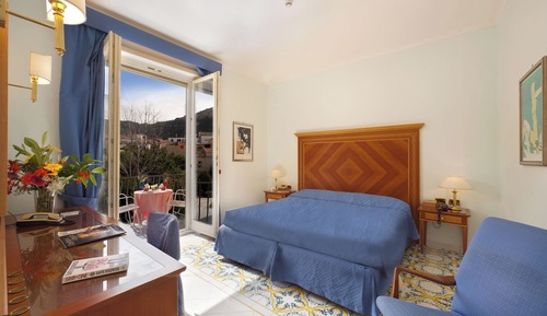 Habitación clásica doble, balcón