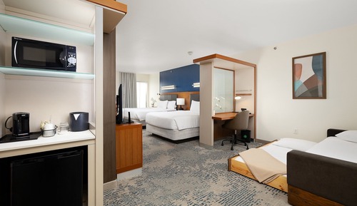 Suite, varias camas, no fumadores (Mobility/Hearing Accessible, Tub)