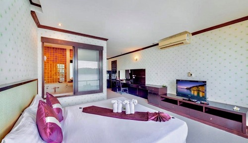 Suite superior, vistas al mar