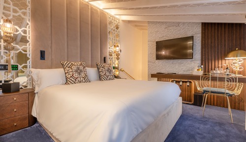 Habitación doble superior, 1 cama de matrimonio grande, no fumadores