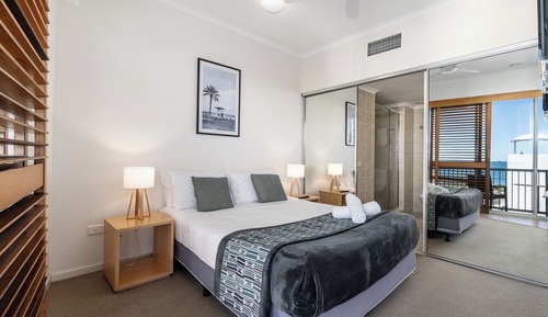 2 Bedroom Rooftop - Poolside Tower