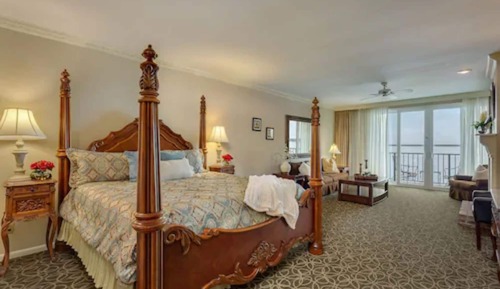 Habitación, 1 cama de matrimonio grande (River Suite 204)