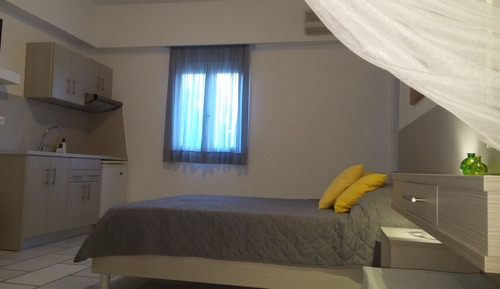 Studio Double room