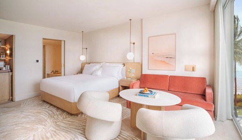 Habitación, 1 cama de matrimonio grande con sofá cama, ducha adaptada