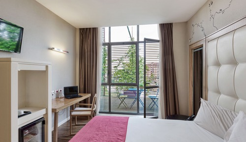 Habitación Confort, balcón