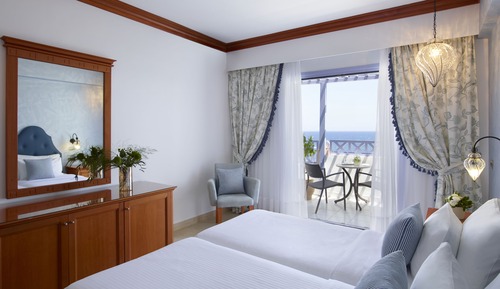Habitación superior, vistas al mar