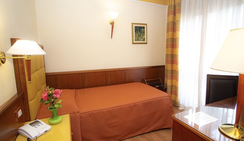 Habitación individual clásica