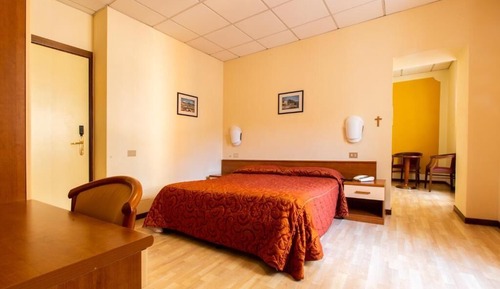 Habitación triple clásica