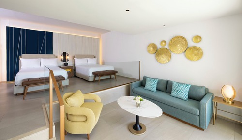 Deluxe Suite Camas Dobles y Sofá Cama
