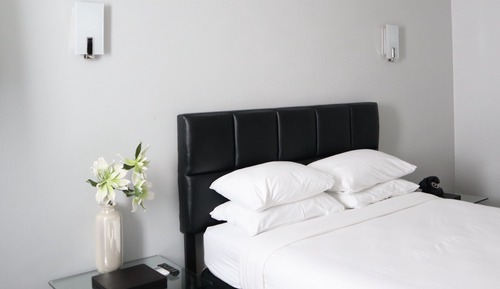 Deluxe Queen Bed Room