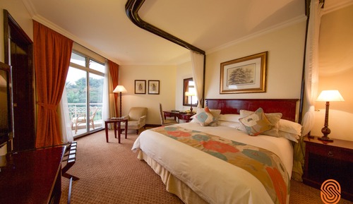 Suite junior, 1 cama de matrimonio grande, vistas al lago