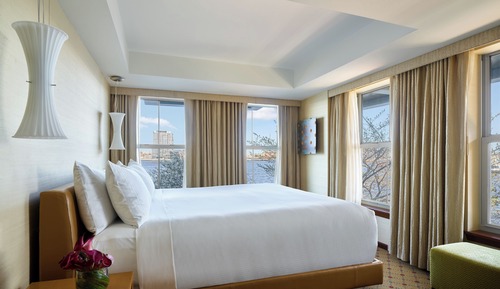Suite, 1 cama de matrimonio grande, vistas al puerto