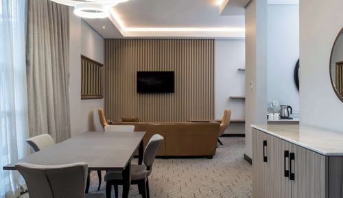 Suite presidencial, vistas a la piscina