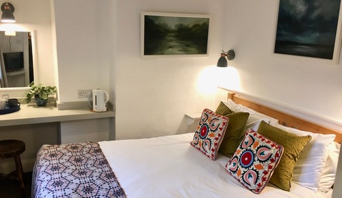 Habitación económica doble, baño privado