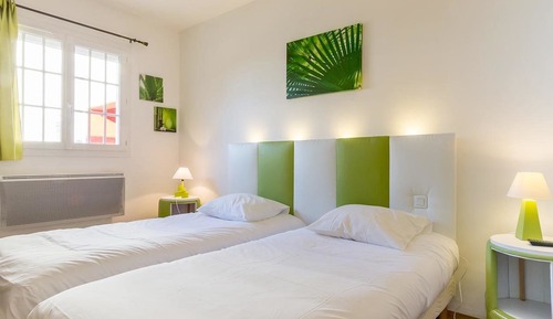 Habitación Confort con 2 camas individuales