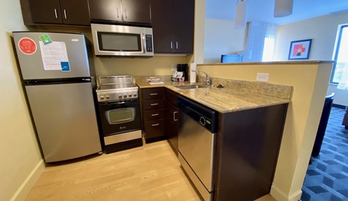 Suite, 2 habitaciones (Mobility/Hearing Accessible, Tub)