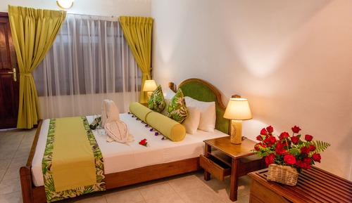 Garden Room, Adults only
