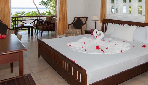 L UNION ESTATE 2 BEDROOM BEACH VILLA