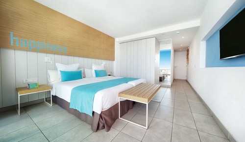 Habitación Deluxe, vistas parciales al mar