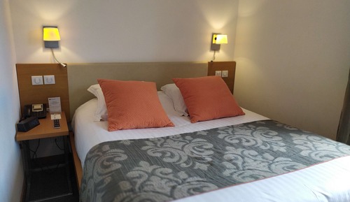 Suite, 1 cama de matrimonio con sofá cama