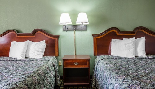 Habitación estándar, 2 camas de matrimonio, no fumadores